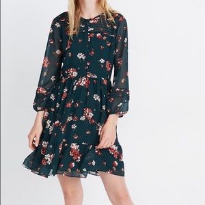 Madewell Pintuck Ruffle Long Sleeved Dress
